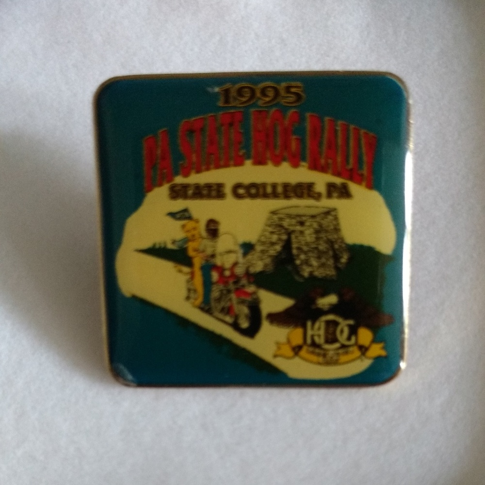 Vintage Harley-Davidson Owner's Group Rally Pin
